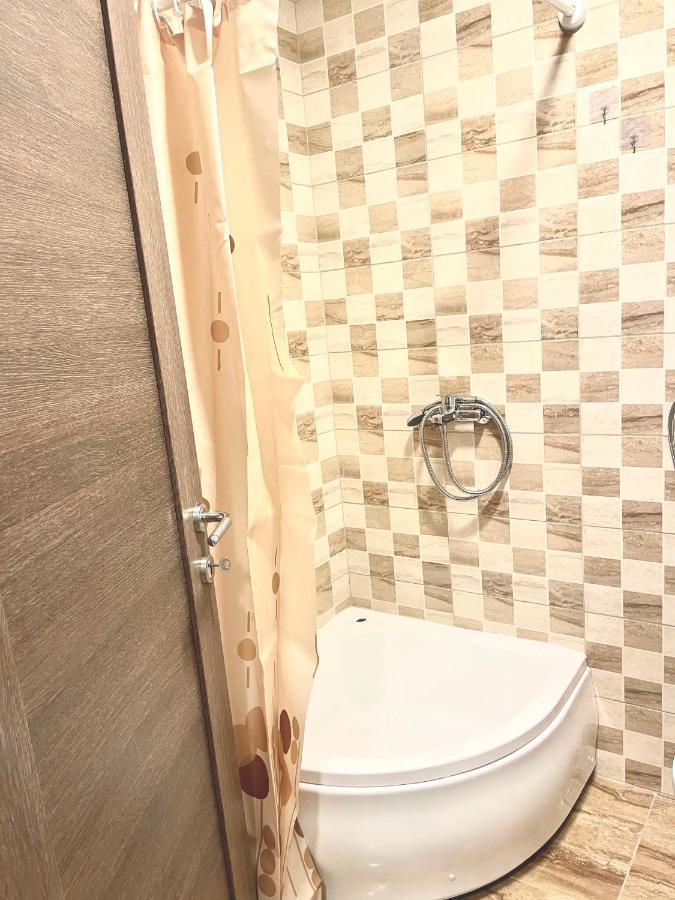 Ledine Easy Apartments מראה חיצוני תמונה