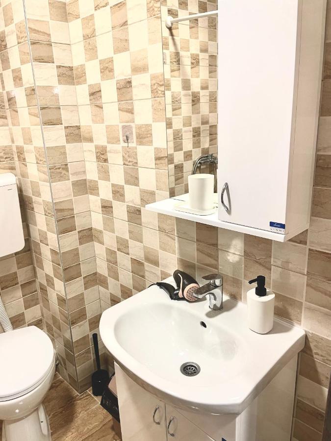 Ledine Easy Apartments מראה חיצוני תמונה